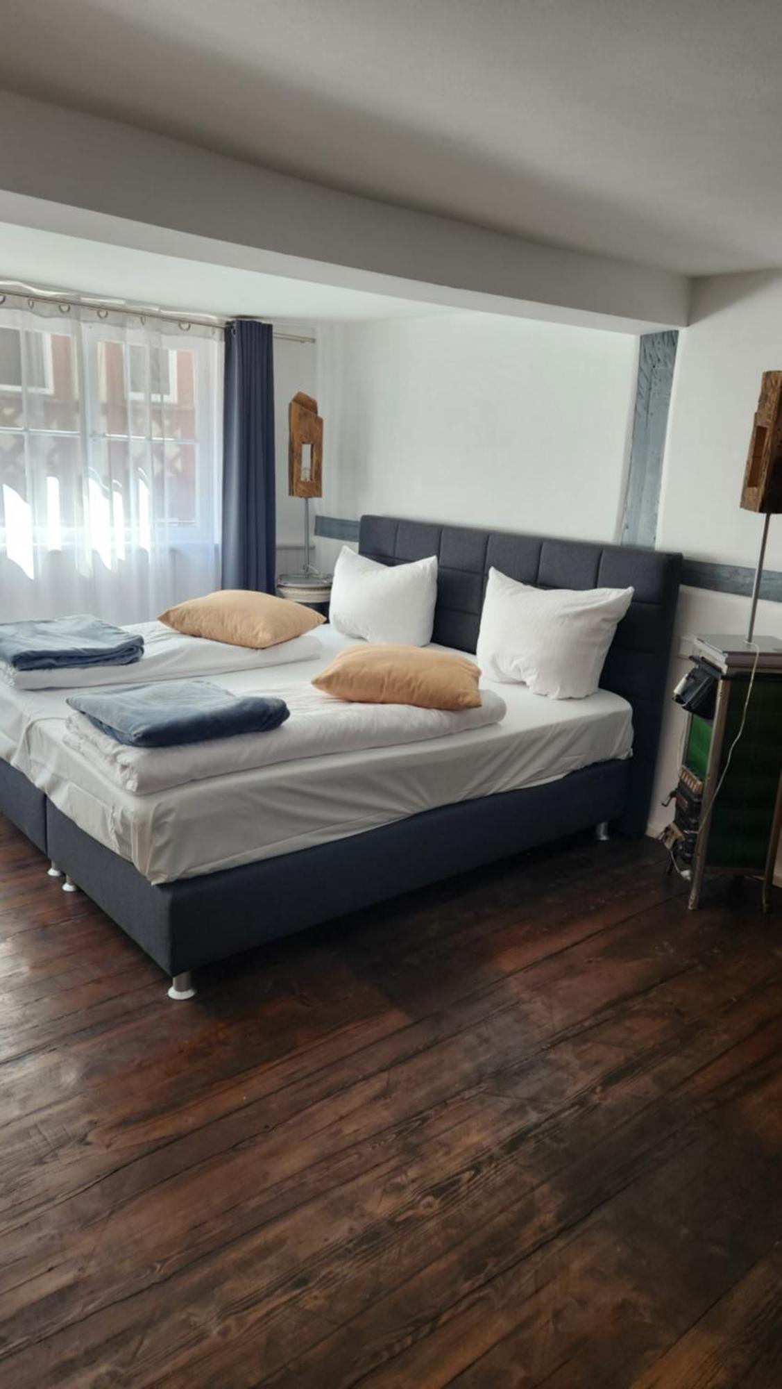 Hotel Schmuckkaestchen Miltenberg Zewnętrze zdjęcie